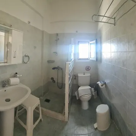 דירה Sophi's L & *