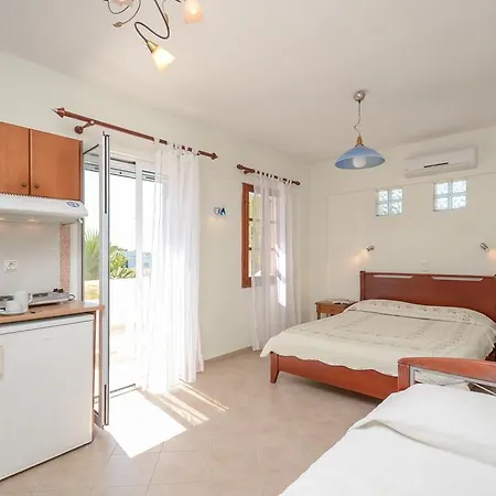 Apartment Sophi's L & Agia Anna (Naxos)