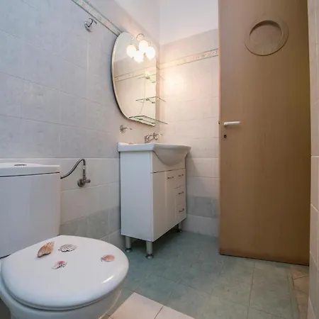 Sophi's L & Апартаменты *